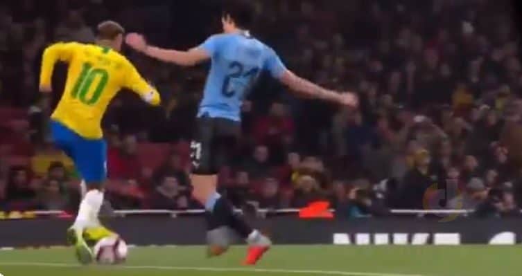 VIDEO Cavani vs Neymar: lite durante Brasile-Uruguay