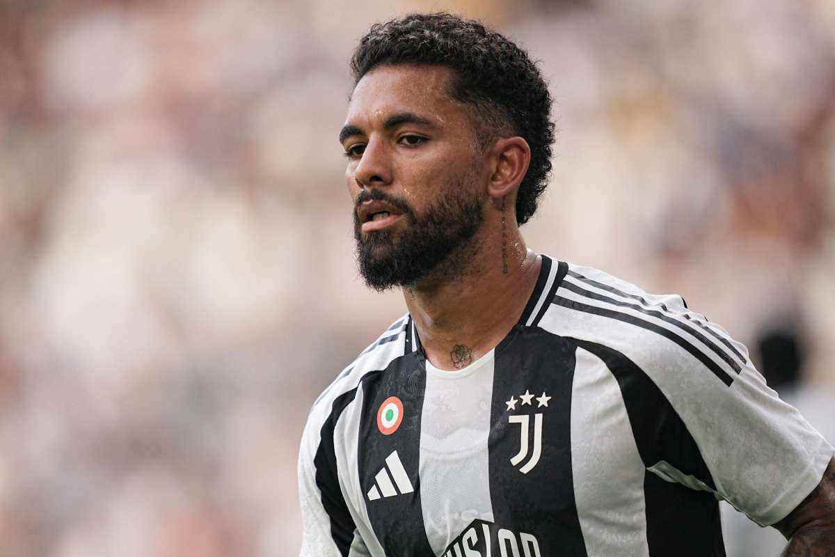 Juventus-Lazio, torna titolare Douglas Luiz